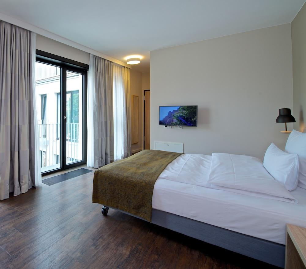 Numa Nook Aparthotel 4*